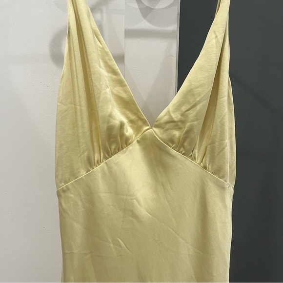 NWT Lovers and Friends Maxi Dress Alani Butter Yellow Gown Wedding Guest size S - Picture 3 of 10